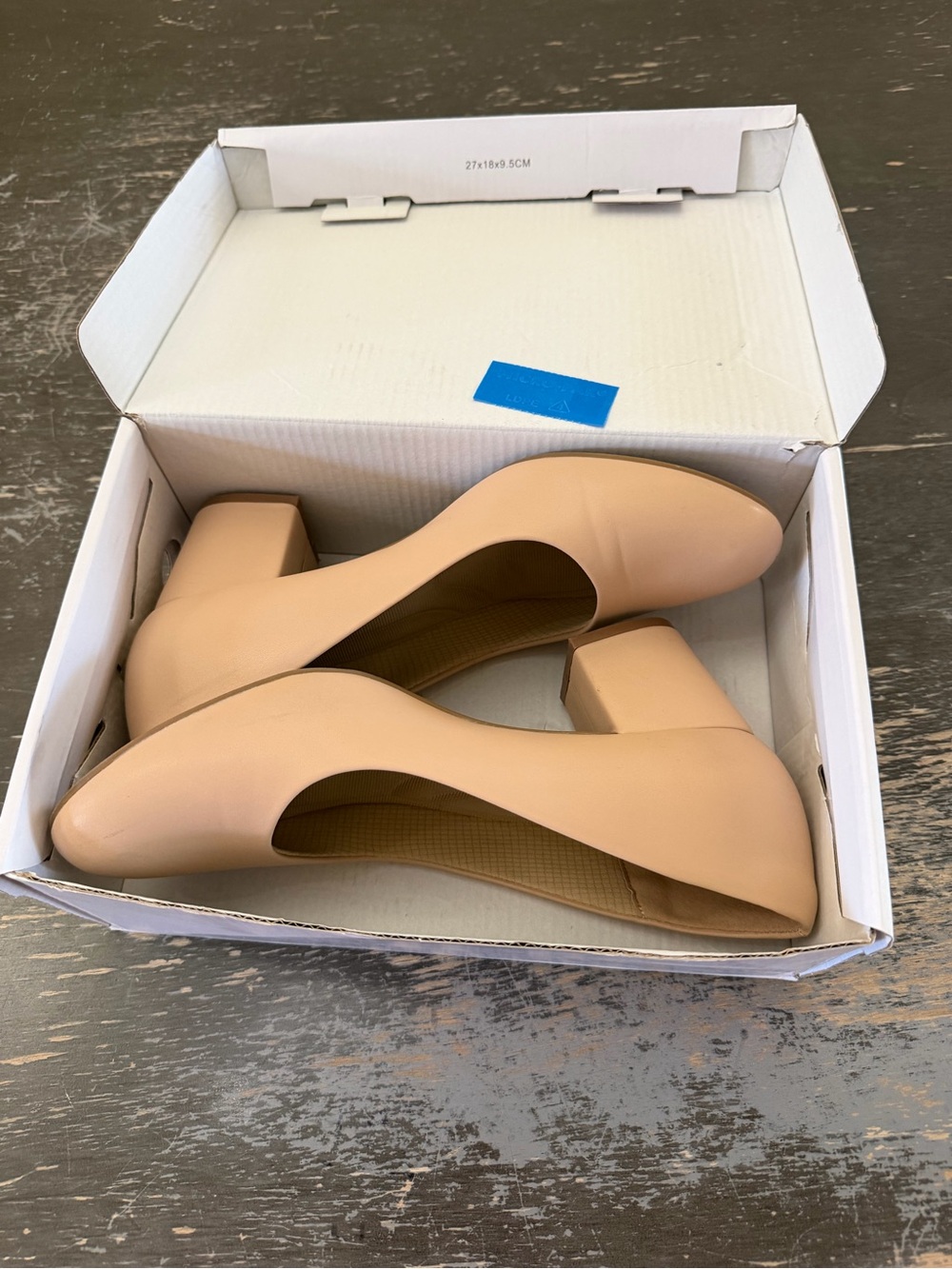Dream Pairs Nude Block Heel Pumps 8W- gentle used!
